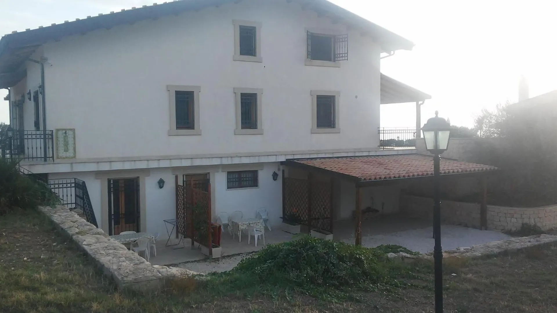 Studio Apartment In Countryside Villa With Swimming Pool Marina di Ragusa
